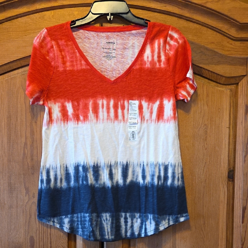 Women's XS Patriotic V-Neck Tee T-Shirt Red White Blue Sonoma NWT